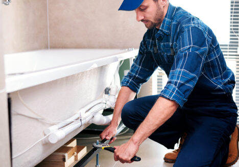 Reparații cadă sau cabină de duș efectuate de profesioniști